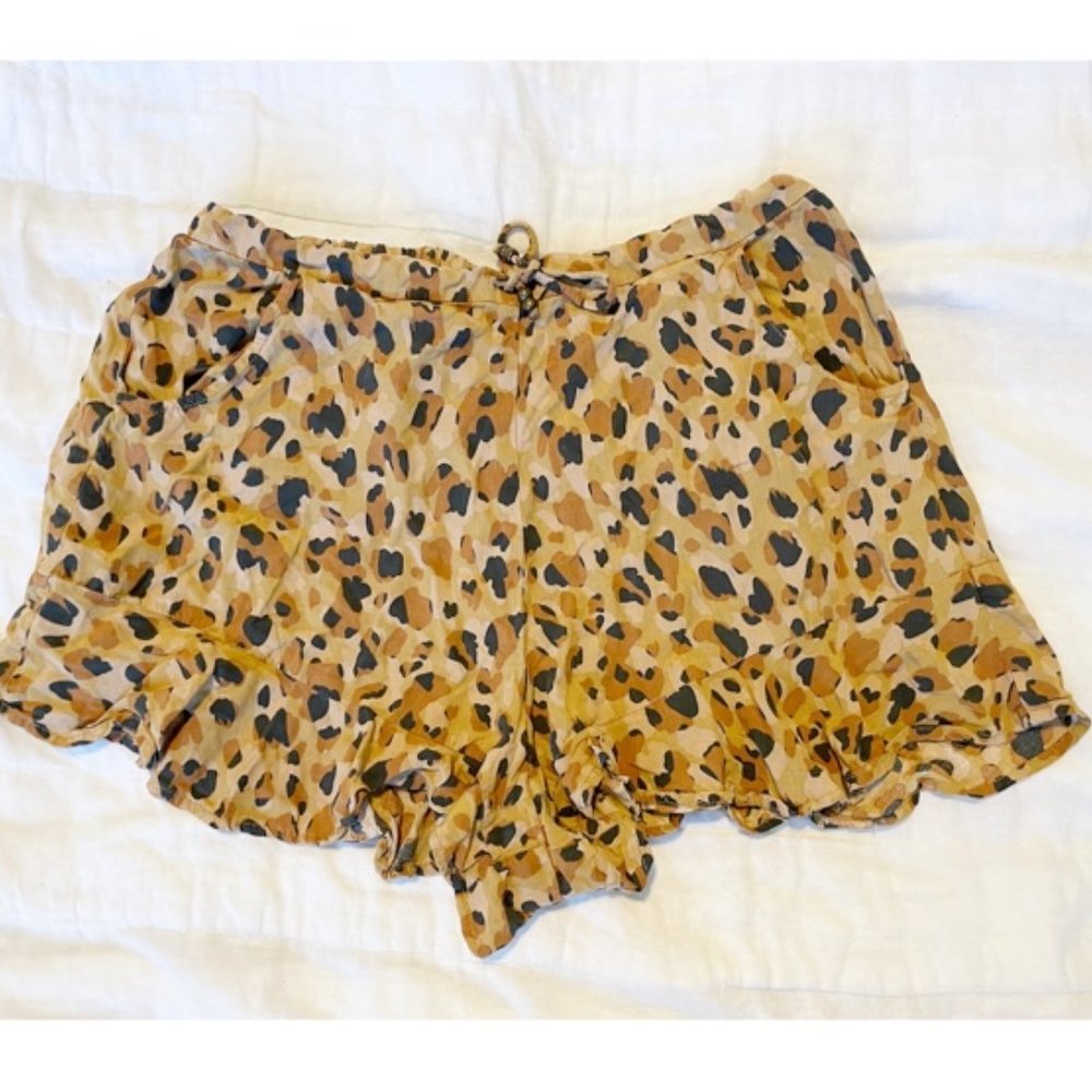 Kivari Cheetah Shorts